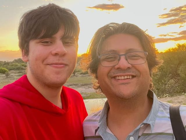 Titanic sub: Family mourns loss of British-Pakistani father and son ...